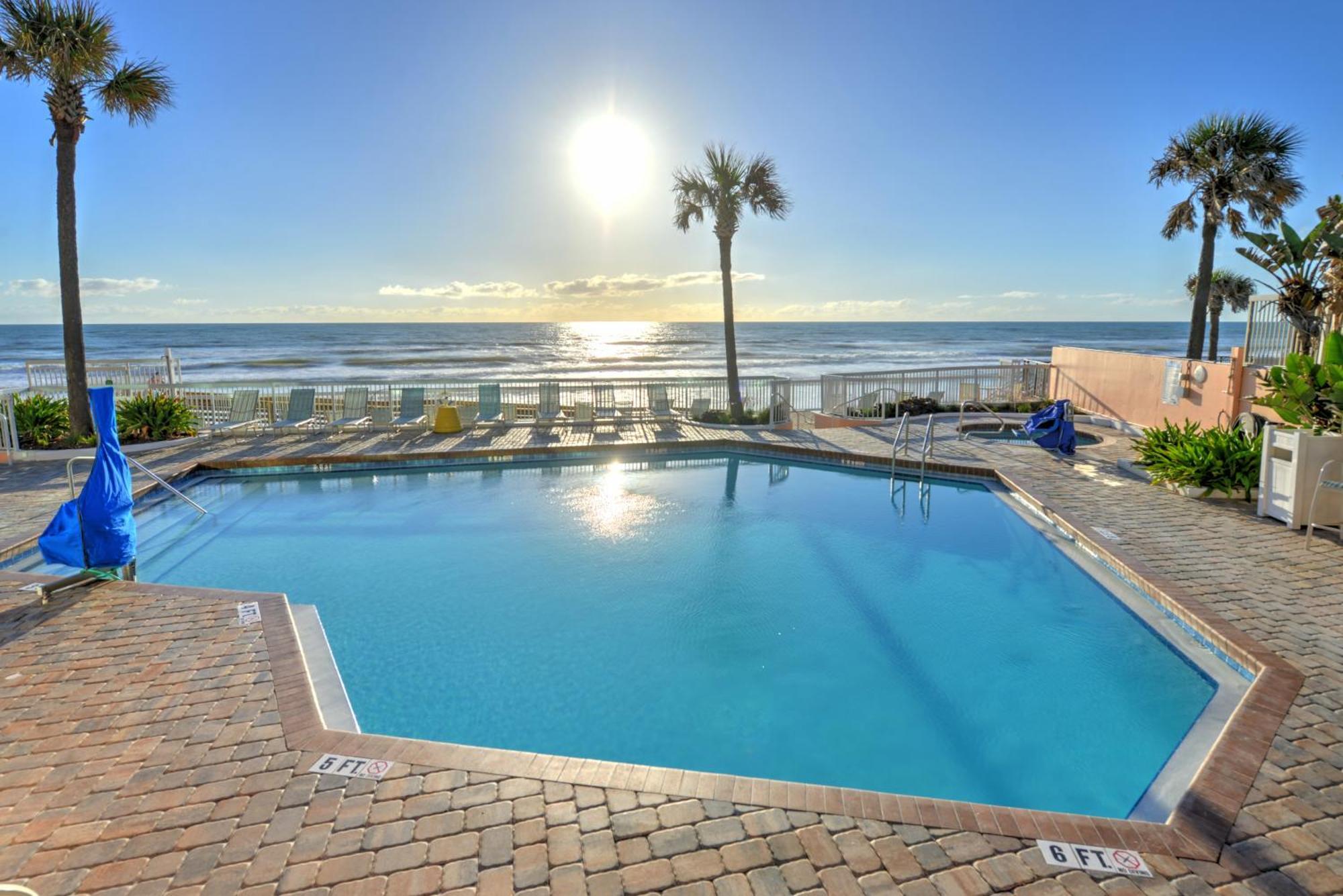 Bahama House - Daytona Beach Shores Eksteriør billede